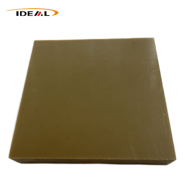 Ultem 2300 Натуральний бурштиновий лист